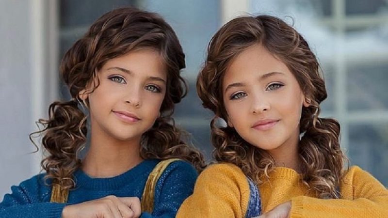 The Most Beautiful Twins In The World 800x450 